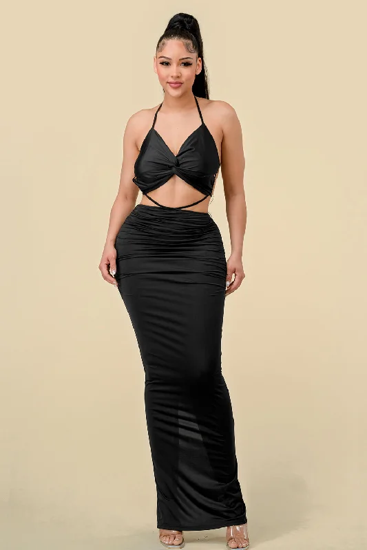 Bodycon dress with a button - down front​Long Halter Neck Front Twist Fitted Dress