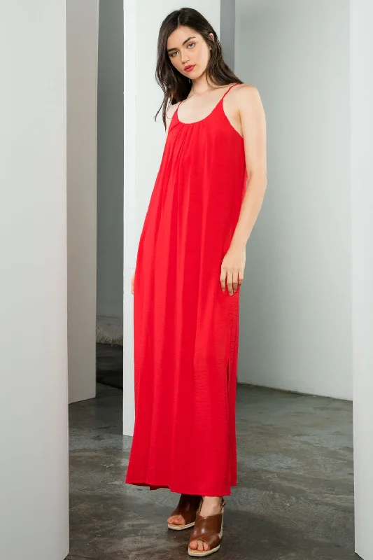 Bodycon dress with a ruched design for added textureSpaghetti Strap Slit Maxi Dress Bodycon dress with a ruched design for added textureSpaghetti Strap Slit Maxi Dress